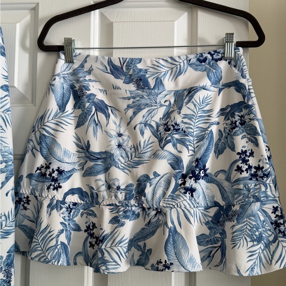 Tommy Bahama Tropical Blue and White Top and Skirt Set - Picture 4 of 11